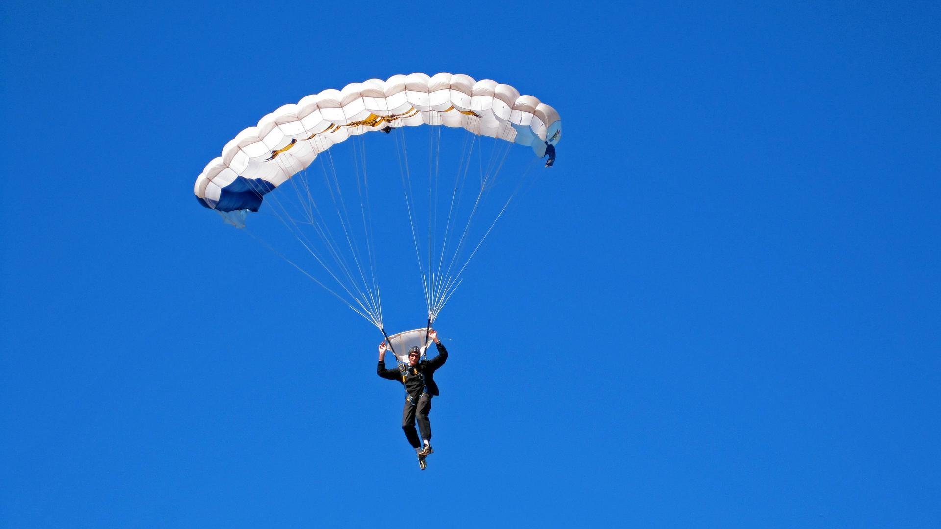 游泳世锦赛冠军争夺激烈